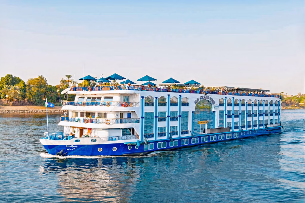 MS Royal Esadora 4 Days Nile Cruise from Aswan