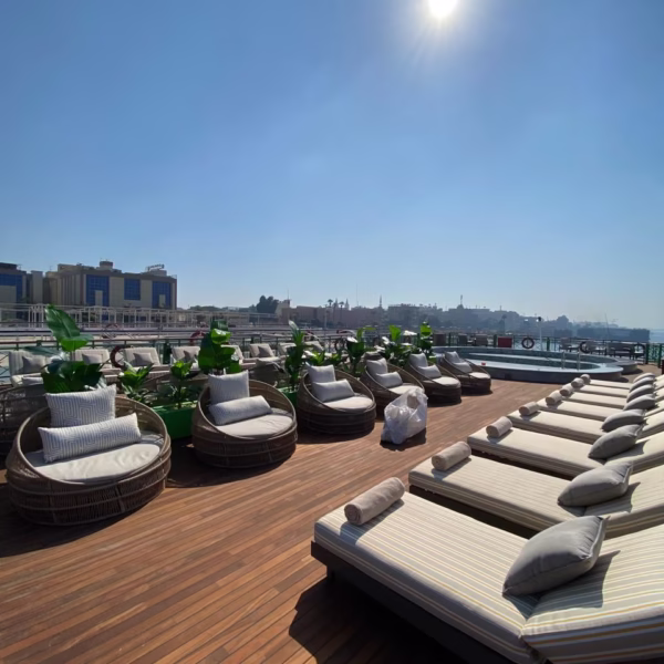 Sun deck 3
