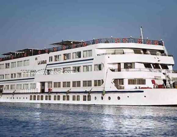 MS La Sara 4 Days Nile Cruise from Aswan to Luxor