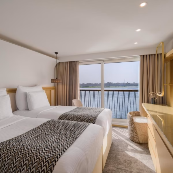 MS Tamr Henna Nile Cruise twin cabin Nile view