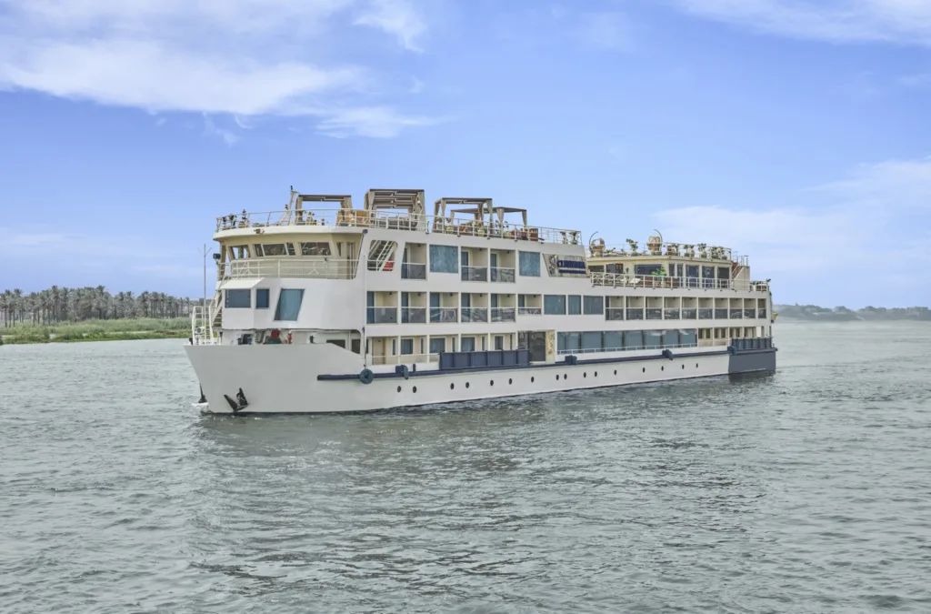 5 Days Cleopatra Luxury from Luxor