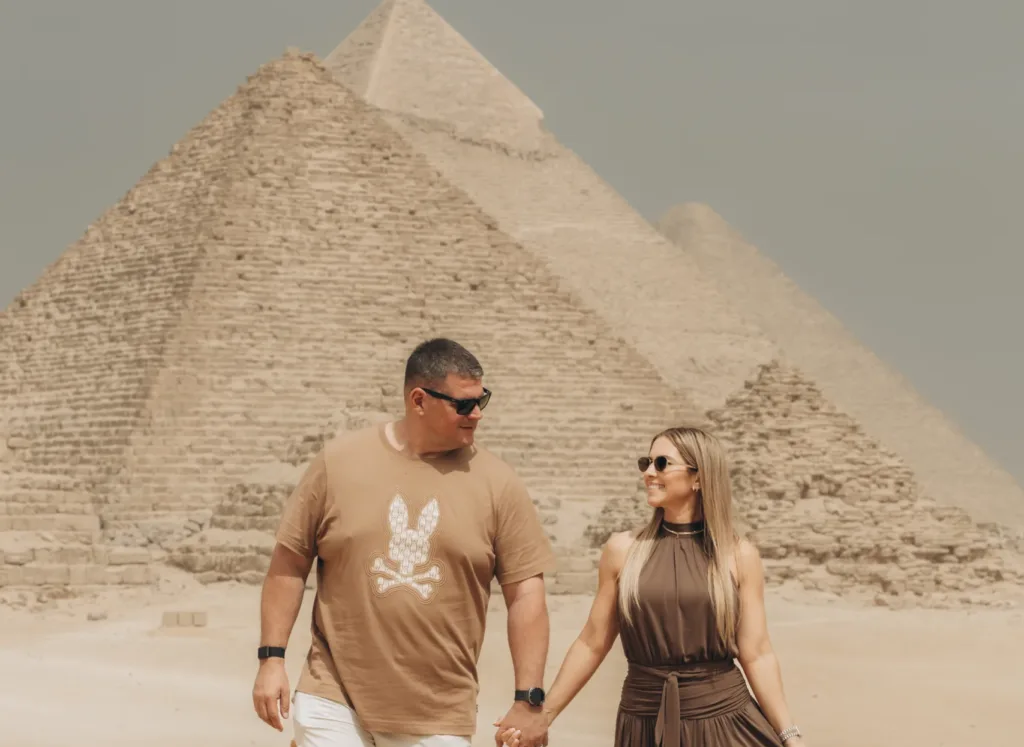 Couple enjoying a private tour at the Giza Pyramids